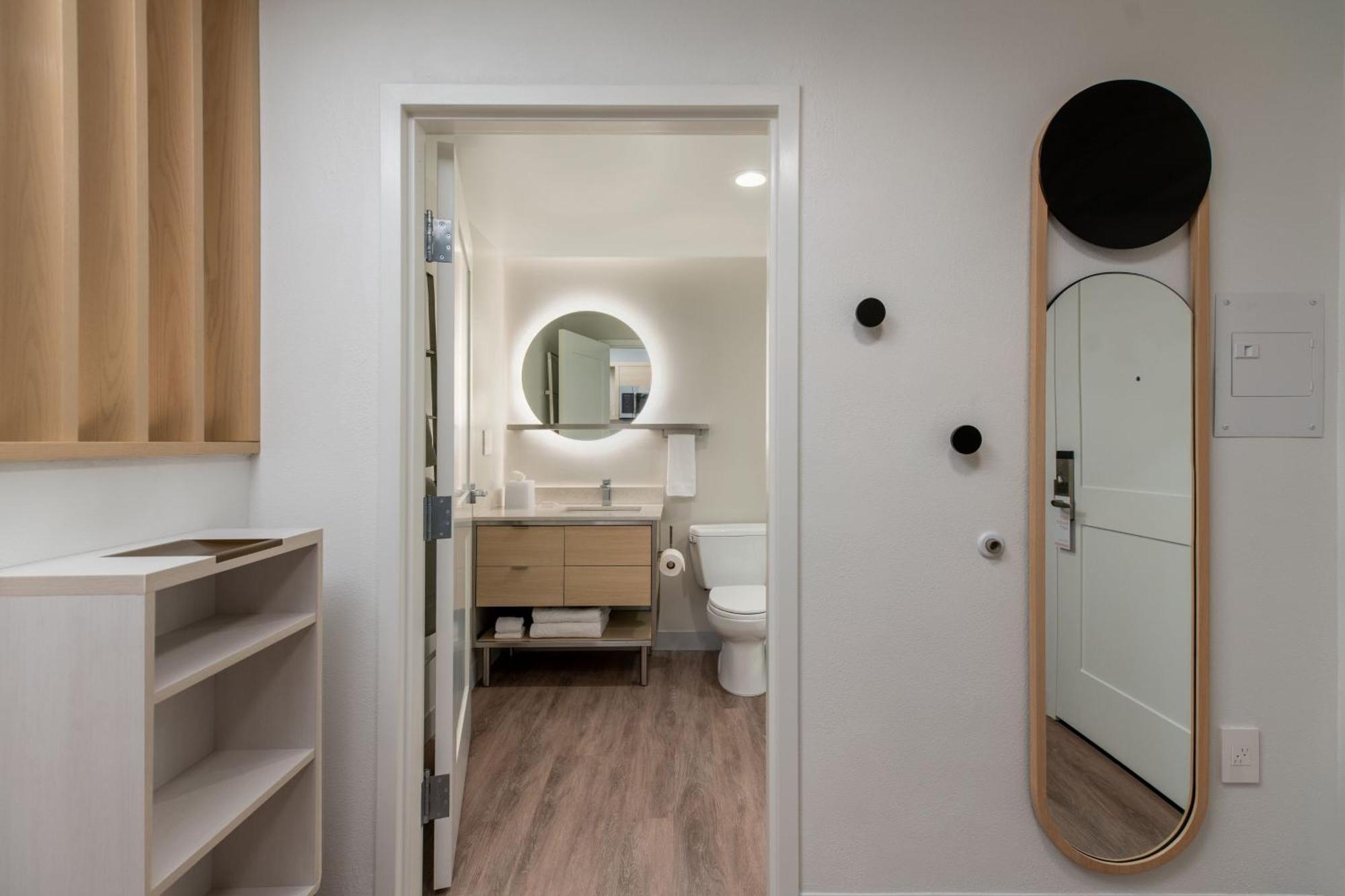 Towneplace Suites By Marriott Houston ทอมบอล ภายนอก รูปภาพ